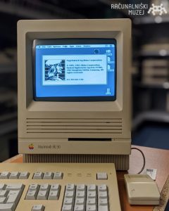 Macintosh SE/30 (USA)