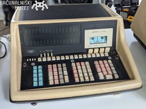 Wang 700B (USA)